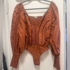 NWOT Free People puffed sleeve bodysuit